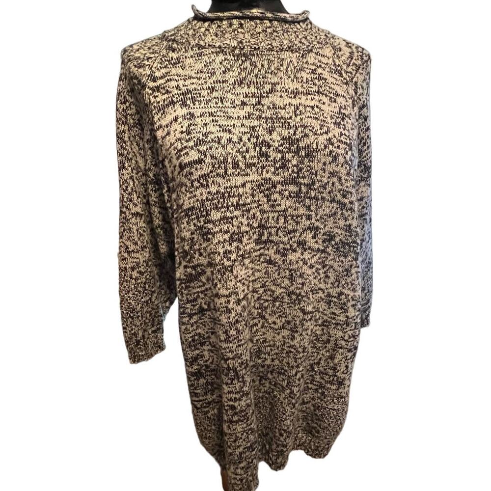 Stefano World Wide One Size Fits All Black & White Women's Sweater